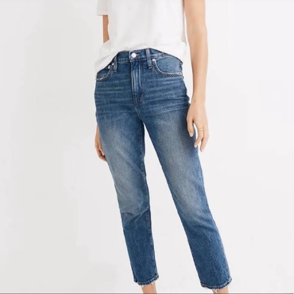 Madewell High-rise Slim Crop Boyjean in size 27.
